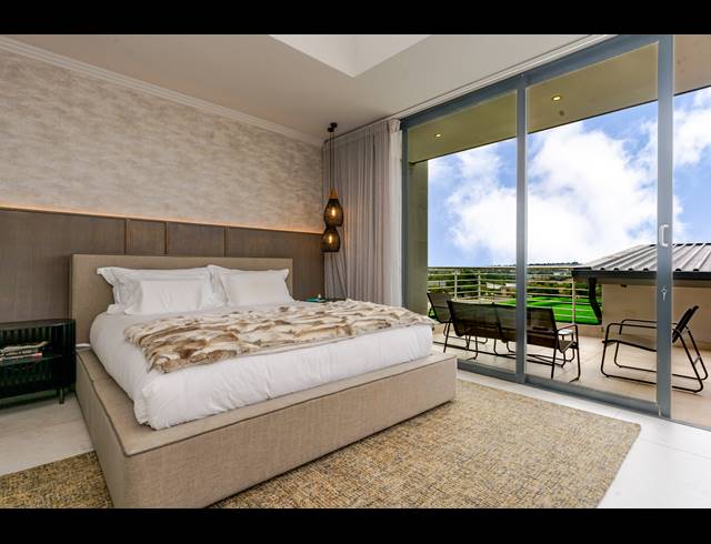 4 BEDROOM FREESTANDING FOR SALE IN HELDERFONTEIN ESTATE